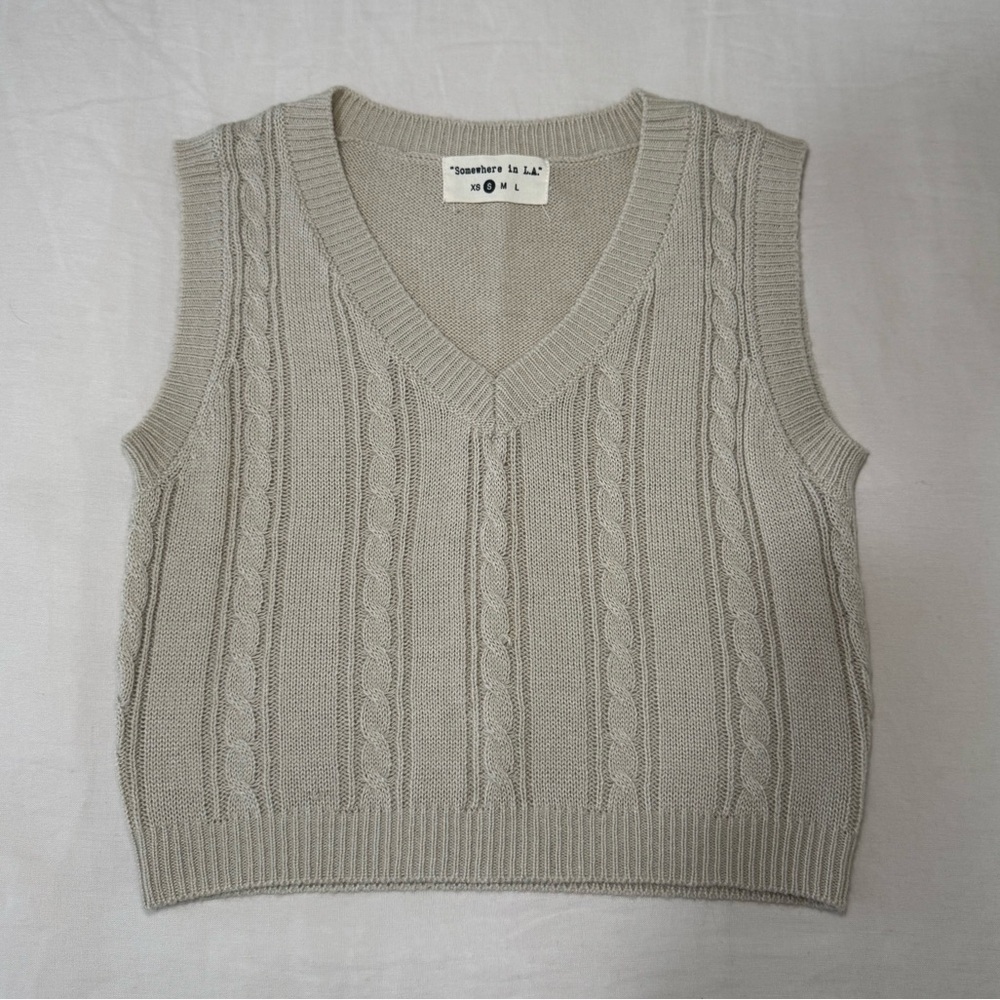 Beige Cable Knit Sleeveless Sweater Vest